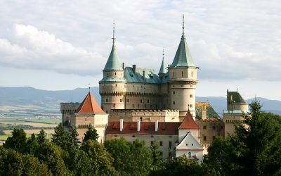 I’m in Bratislava : where can I travel during my internship abroad ?